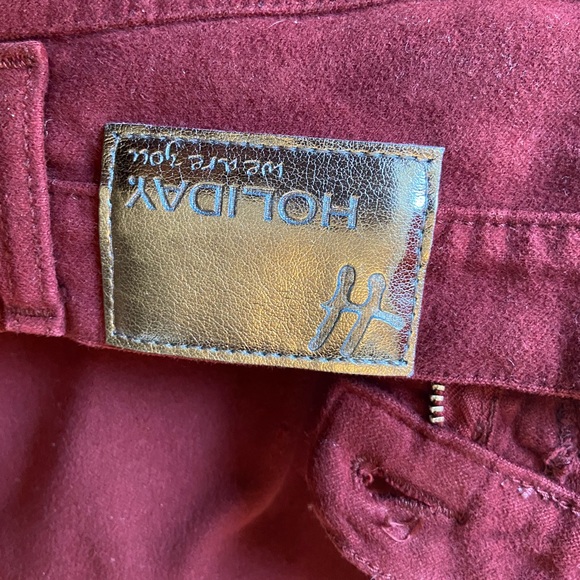 Holiday red pants, slim. - Picture 4 of 5